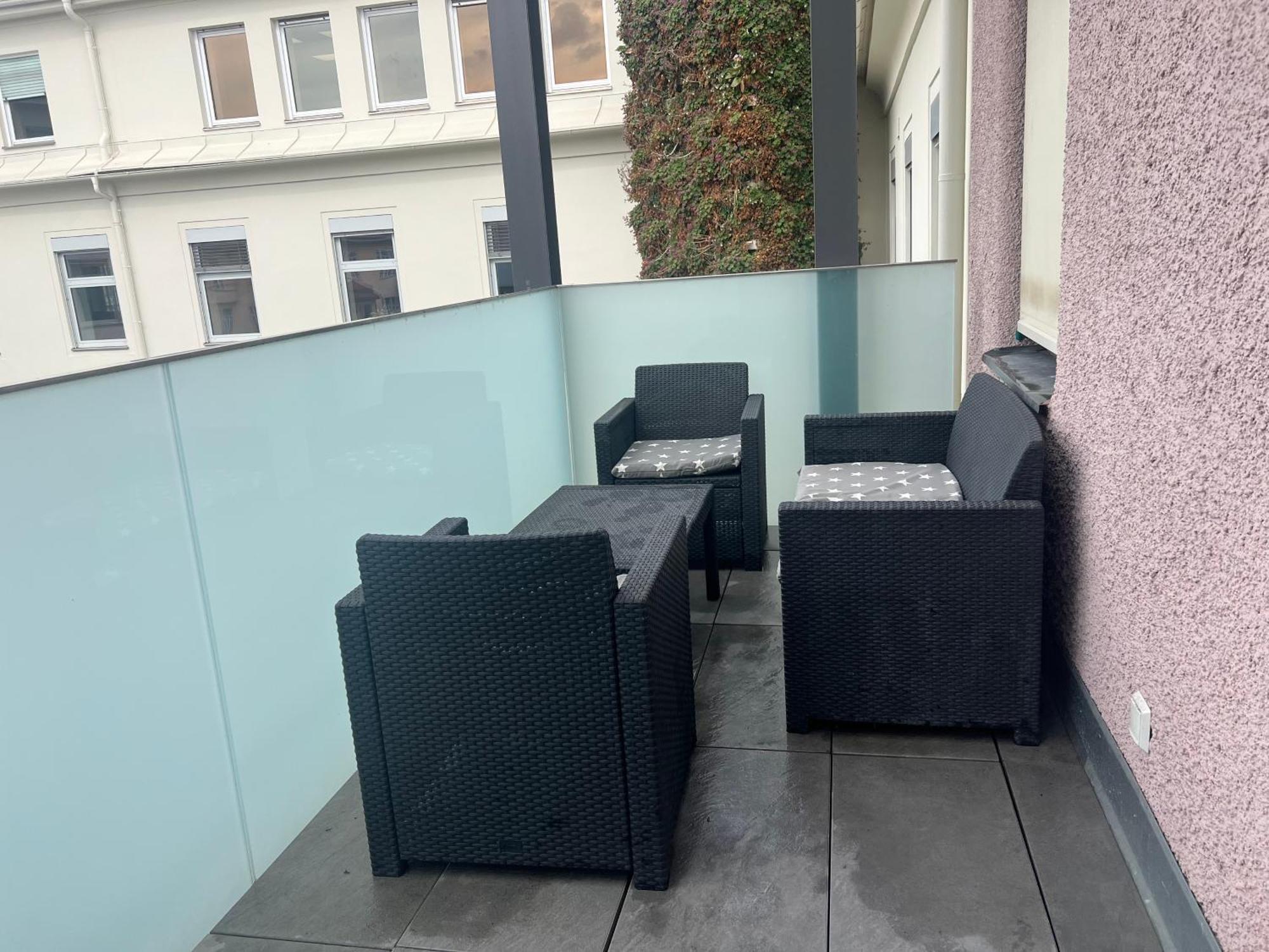 Loft Mit Kingsize Wasserbett Graz Exterior foto